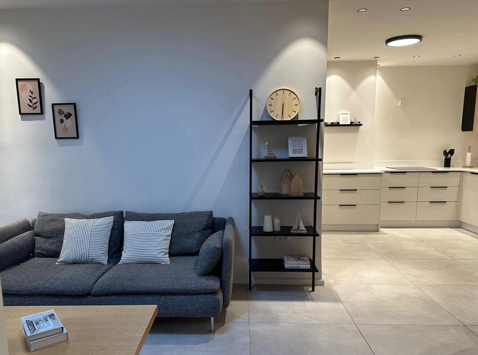Family Apartment By Israpart Ramat Gan Exterior photo