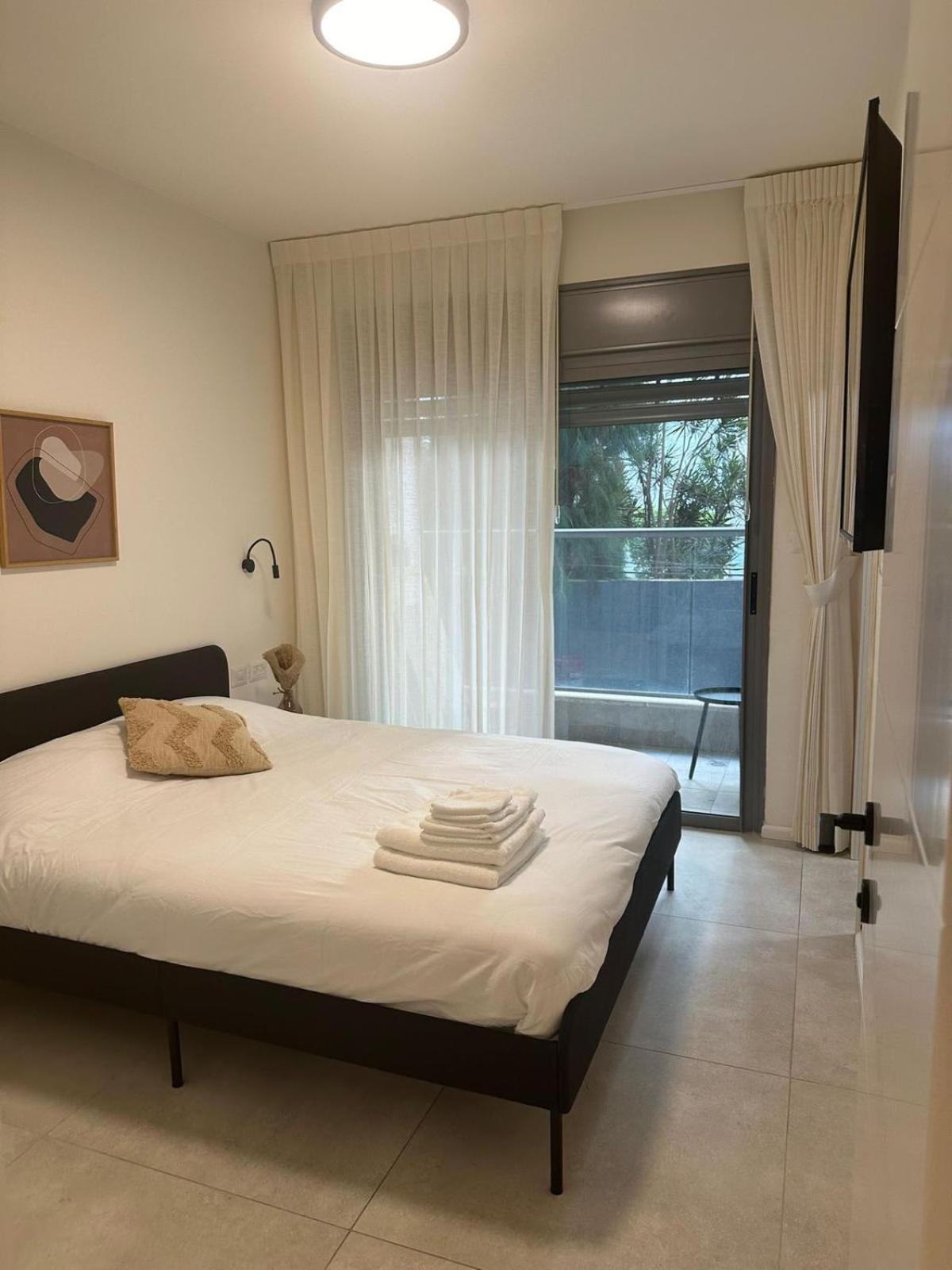 Family Apartment By Israpart Ramat Gan Exterior photo