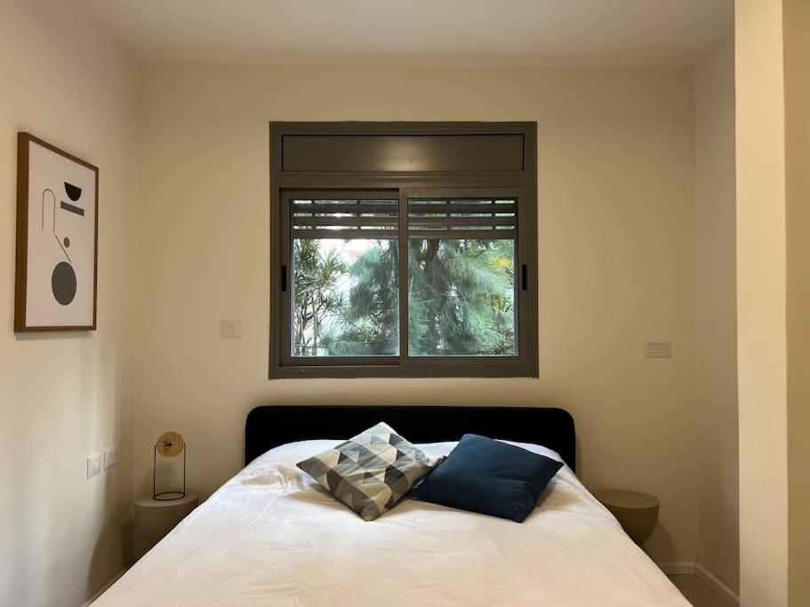 Family Apartment By Israpart Ramat Gan Exterior photo